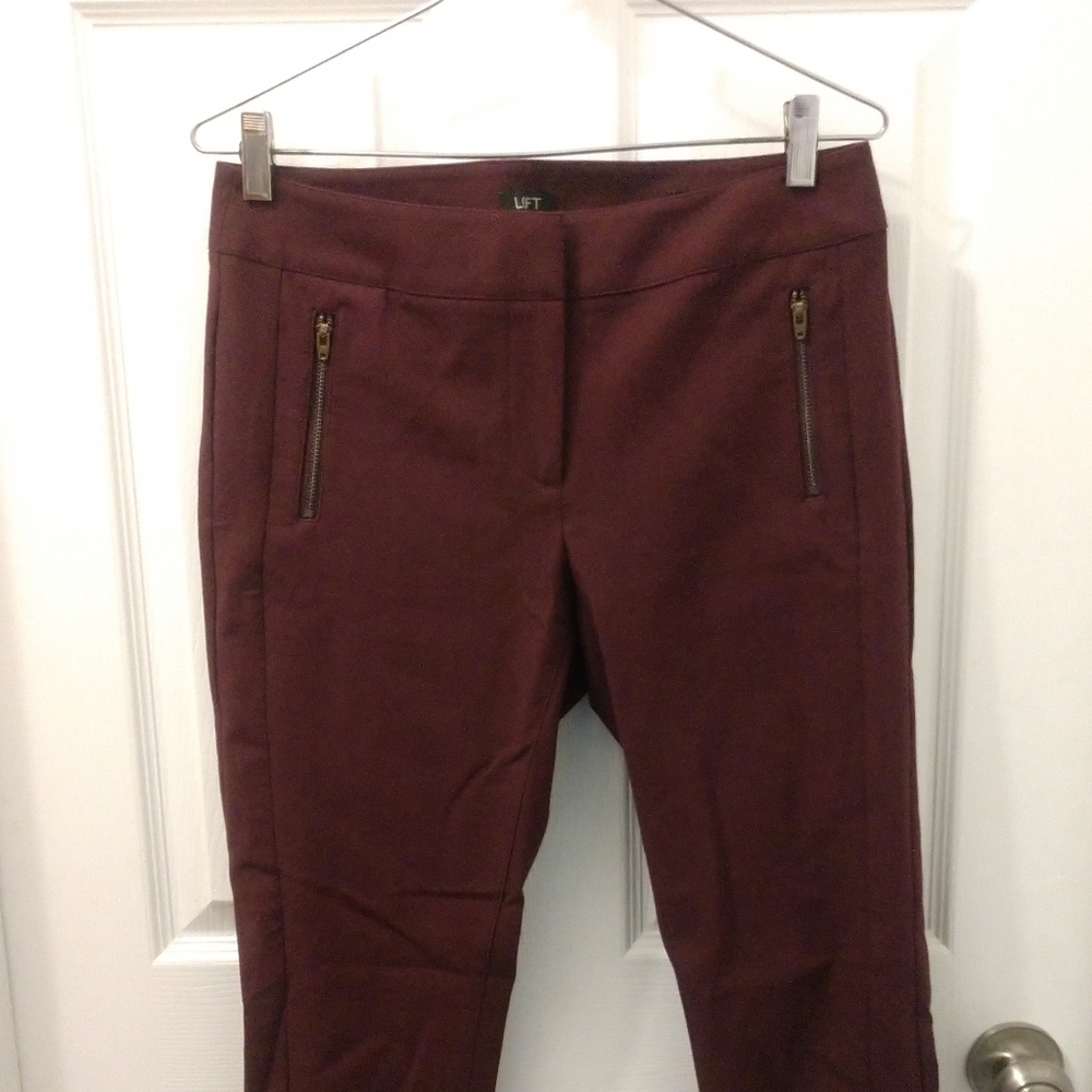 LOFT size 4 julie skinny plum/burgundy pants - Picture 4 of 4